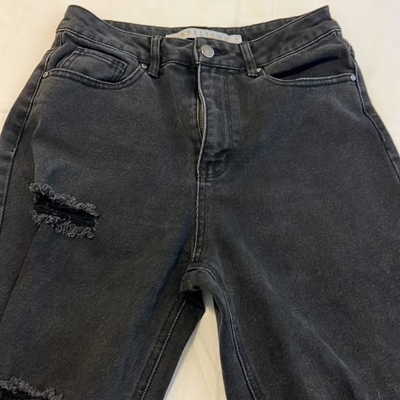 Distressed High Rise Jeans Size 9 - Picture 3 of 10